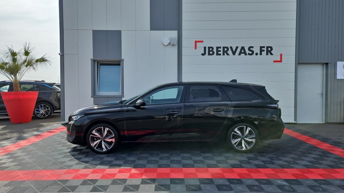 Peugeot 308 SW - Photo 2
