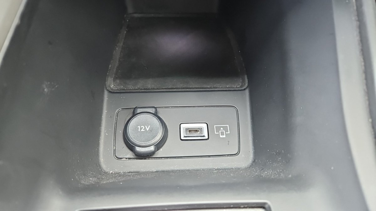 Peugeot 308 SW - Photo 25