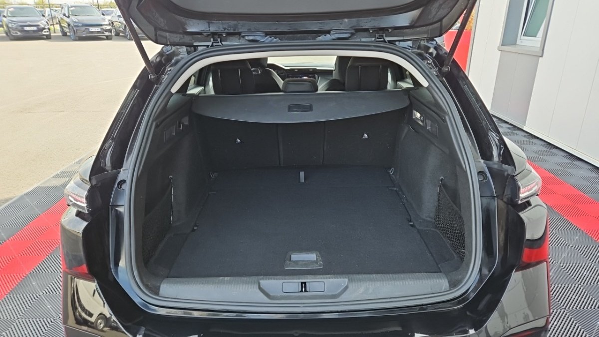 Peugeot 308 SW - Photo 9