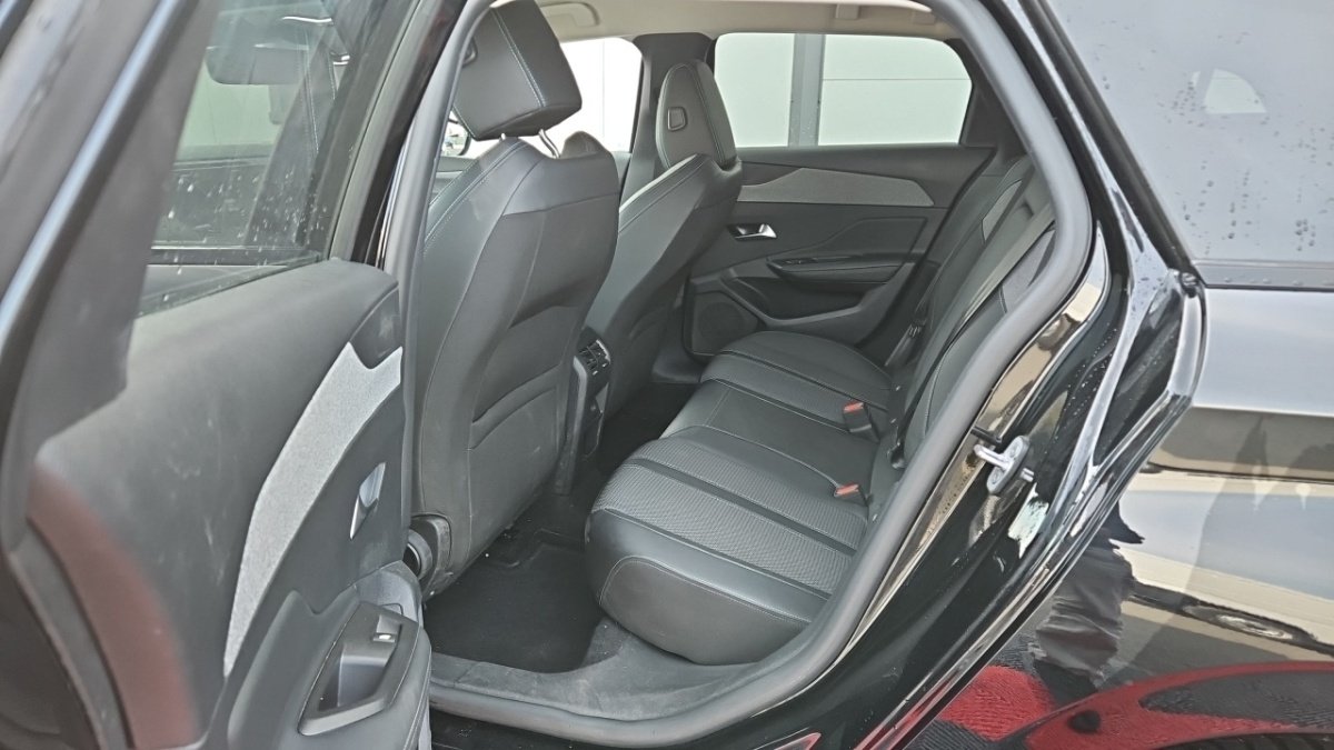 Peugeot 308 SW - Photo 10