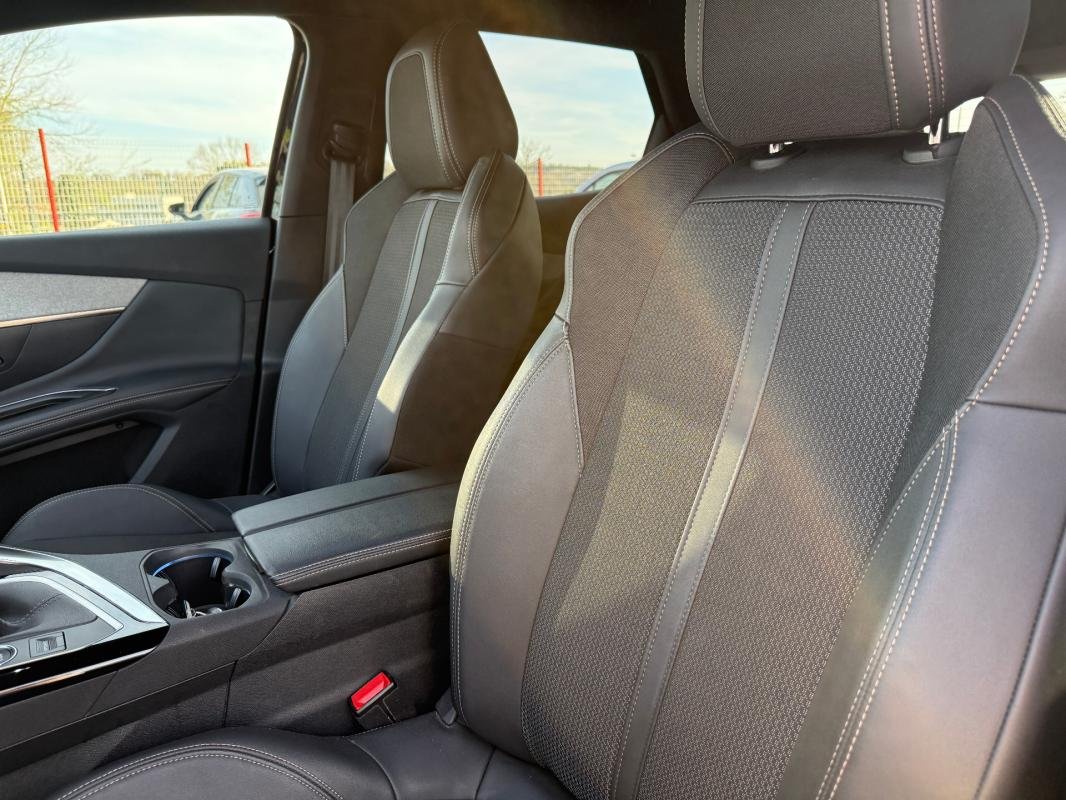 Peugeot 3008 - Photo 10