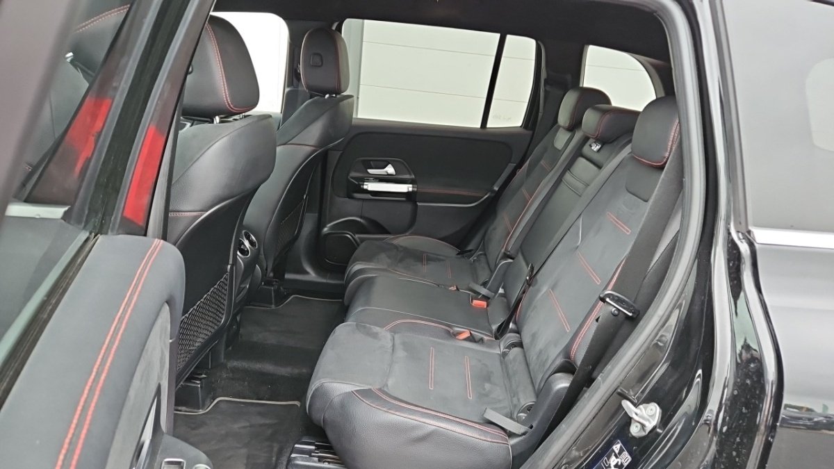Mercedes GLB - Photo 13