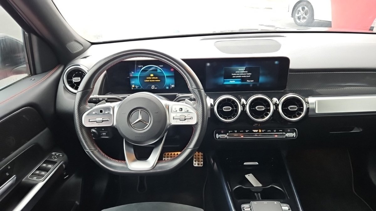 Mercedes GLB - Photo 16