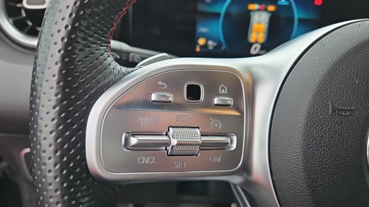 Mercedes GLB - Photo 22