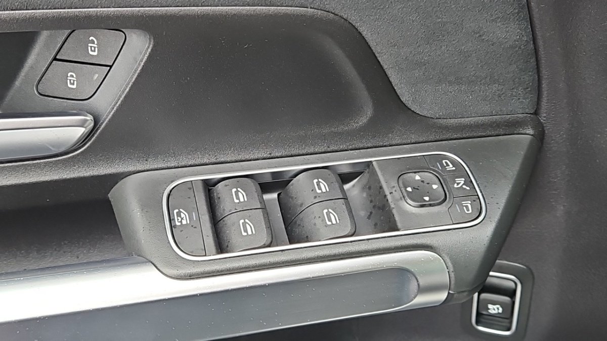 Mercedes GLB - Photo 26