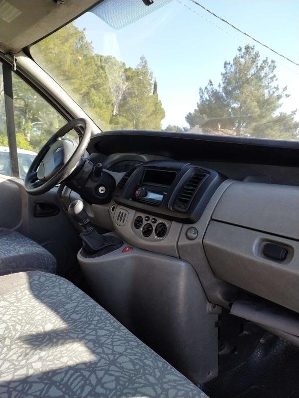 Renault Trafic - Photo 2