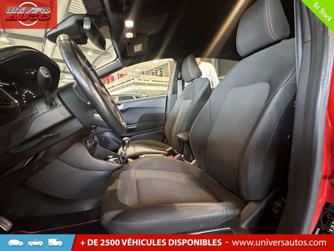 Ford Fiesta - Photo 6