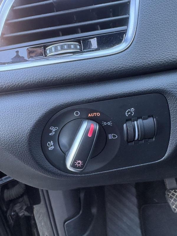 Audi Q3 - Photo 12