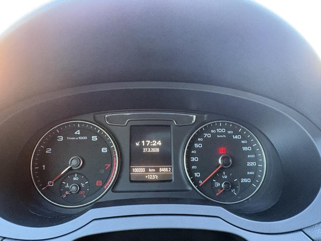 Audi Q3 - Photo 19