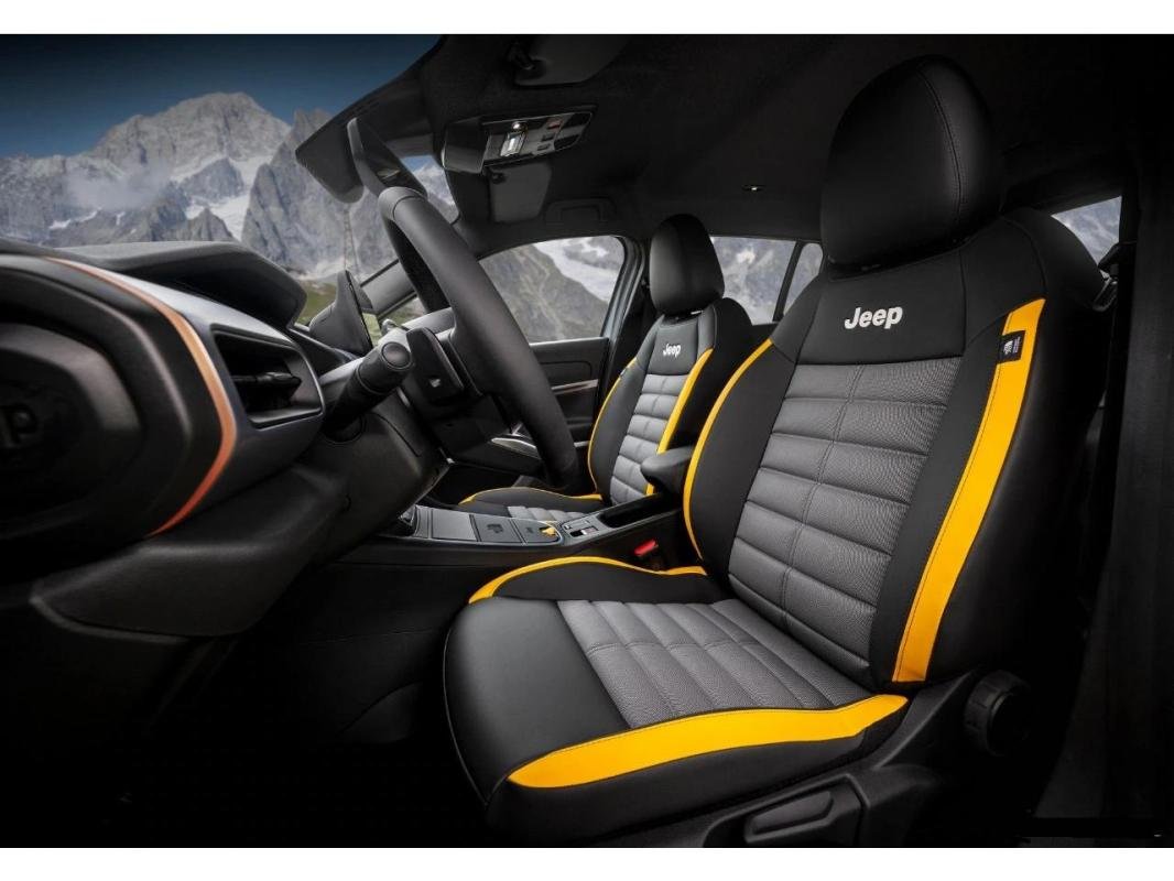 Jeep Avenger - Photo 13
