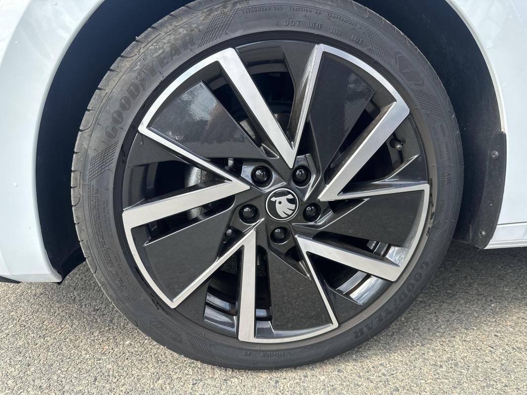 Skoda Octavia - Photo 9