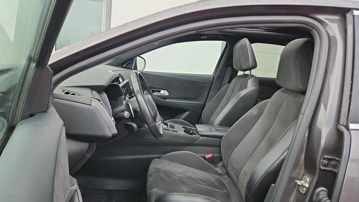 DS DS 7 Crossback - Photo 14