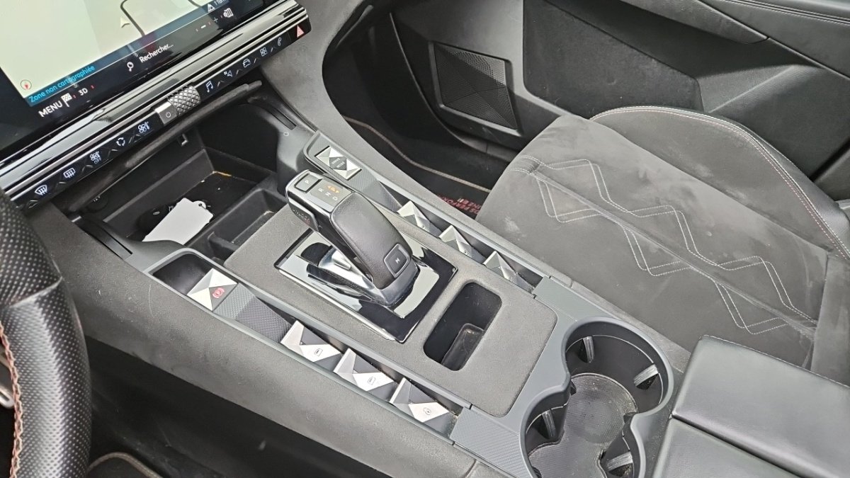 DS DS 7 Crossback - Photo 25