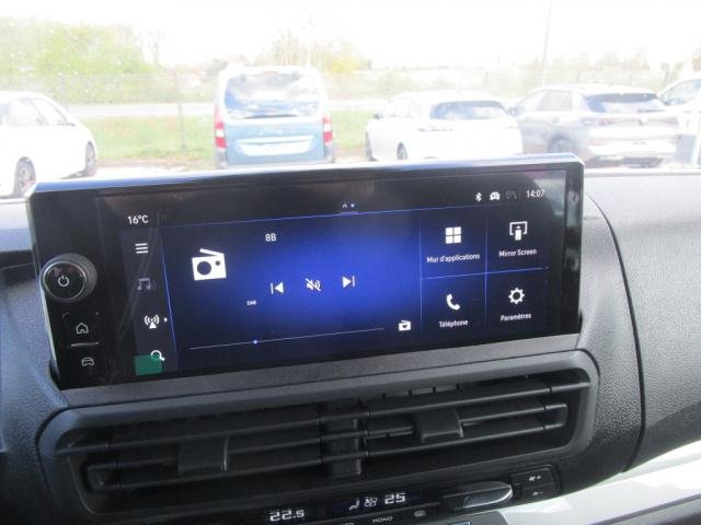 Opel Vivaro - Photo 17