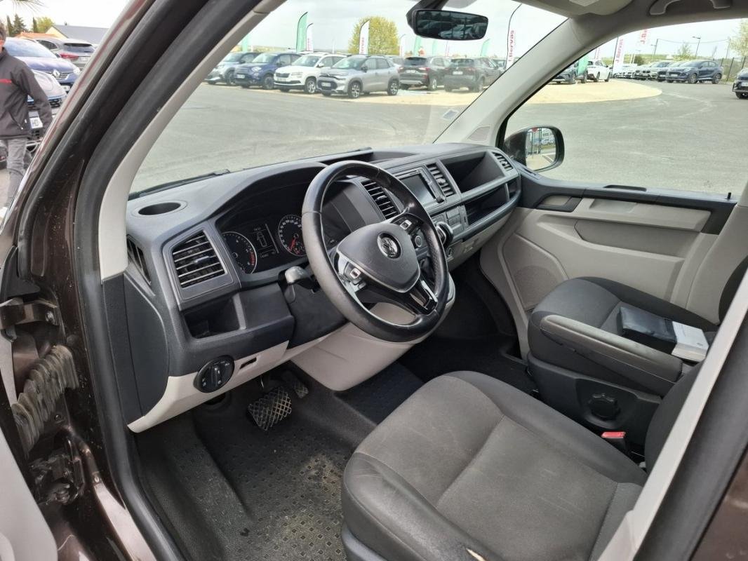 Volkswagen Transporter - Photo 8