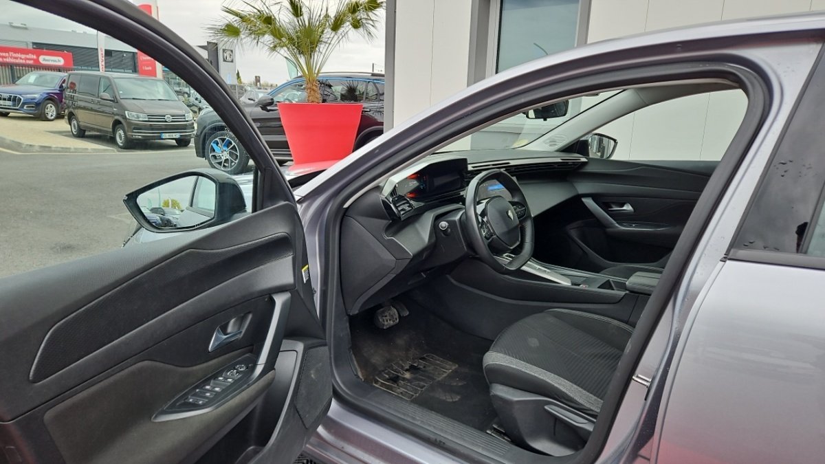 Peugeot 308 SW - Photo 12