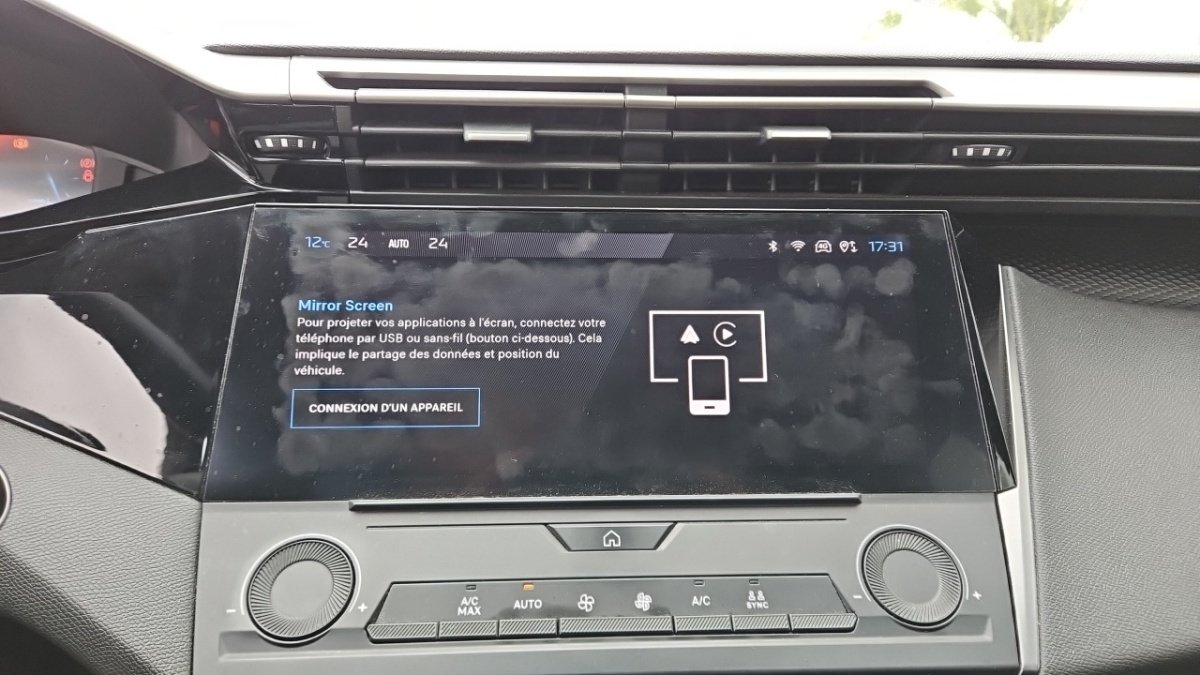 Peugeot 308 SW - Photo 16