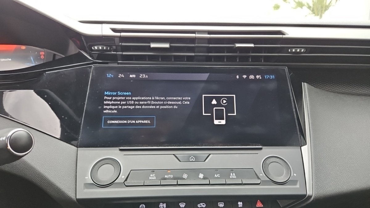 Peugeot 308 SW - Photo 18