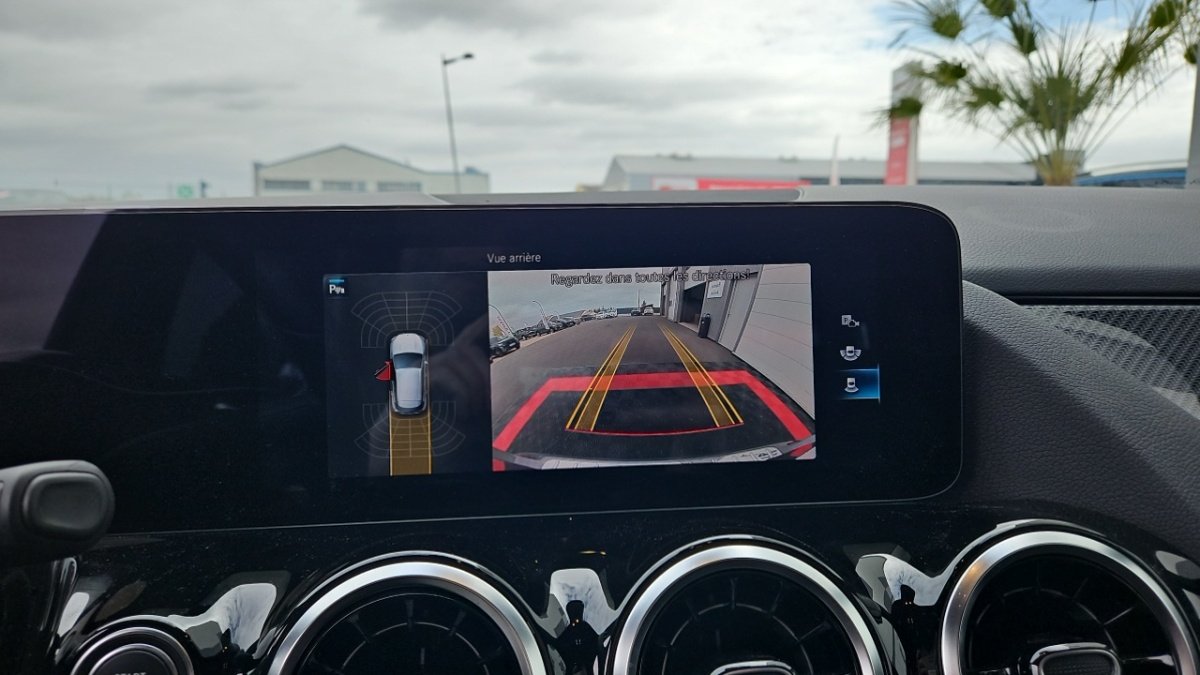 Mercedes Gla - Photo 16