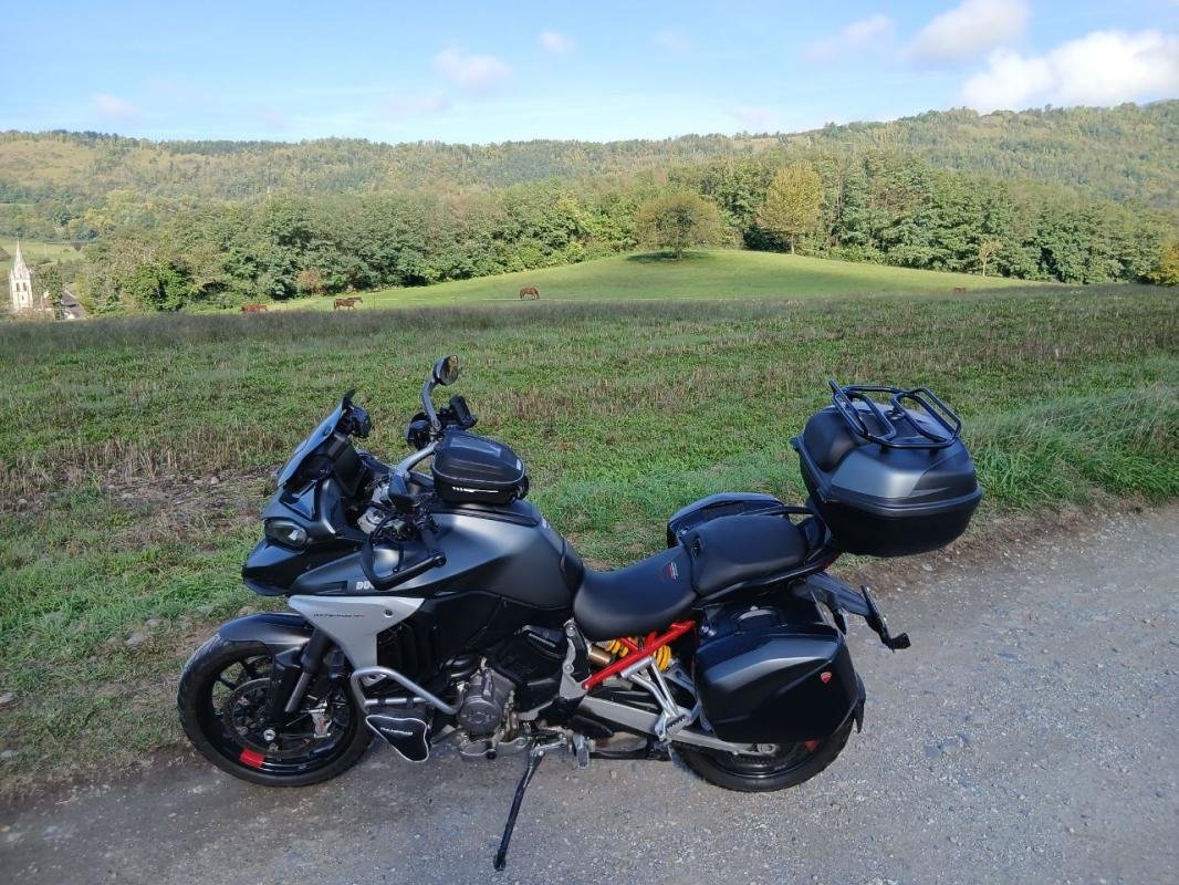 Ducati Multistrada - Photo 2