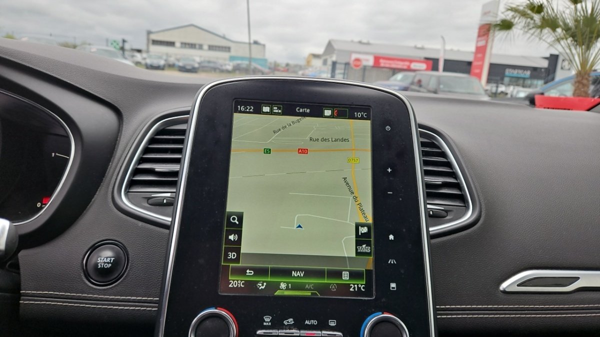 Renault Grand Scénic - Photo 18
