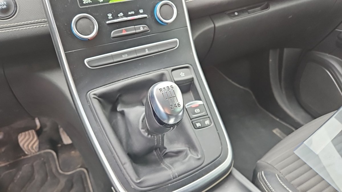 Renault Grand Scénic - Photo 26