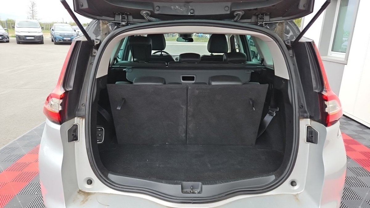 Renault Grand Scénic - Photo 9