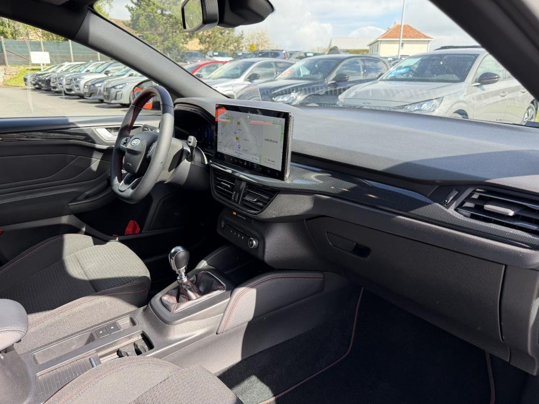 Ford Focus - Photo 23