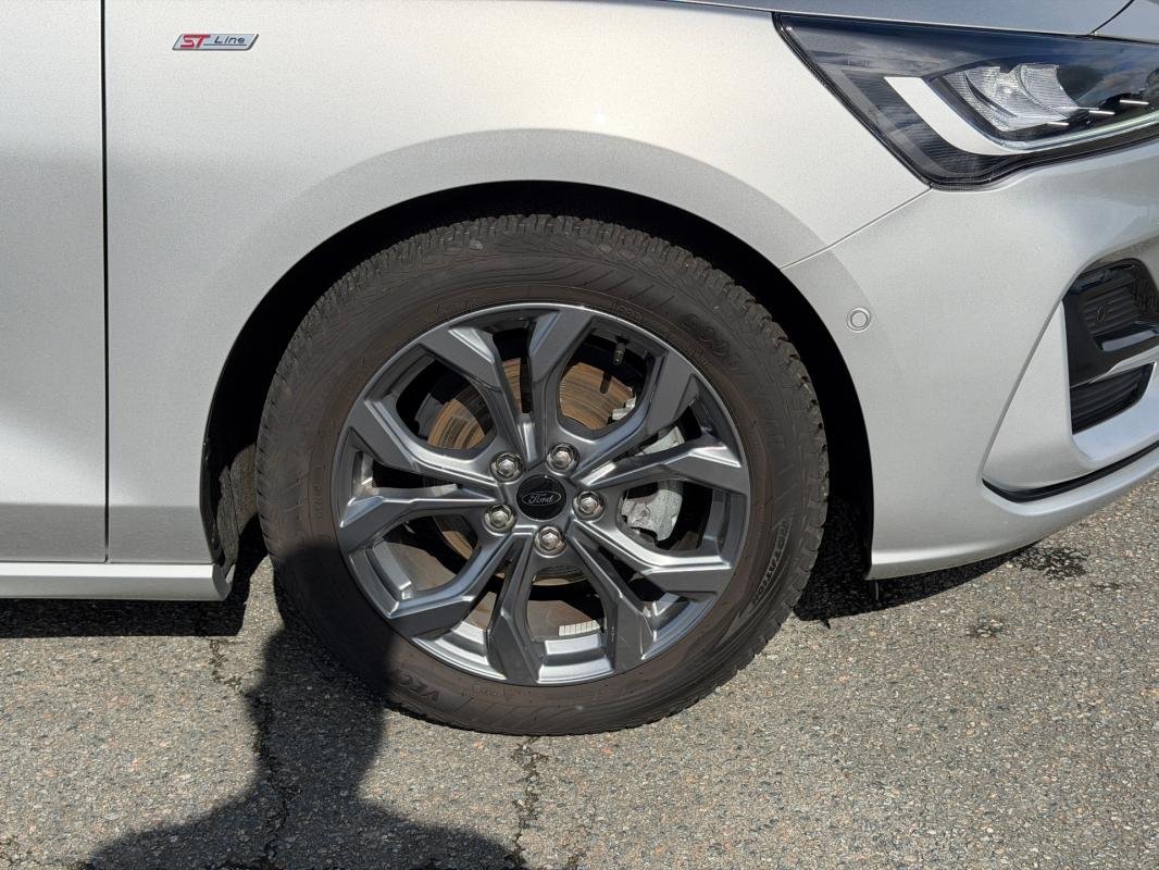 Ford Focus - Photo 25