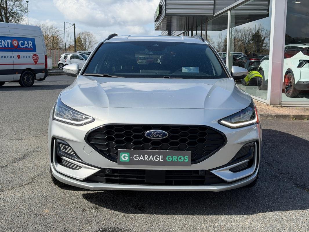 Ford Focus - Photo 3