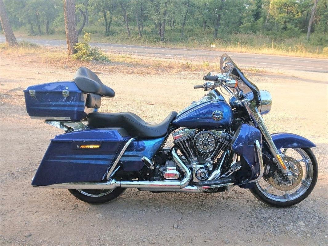 Harley Davidson Harley Davidson CVO ROAD KING