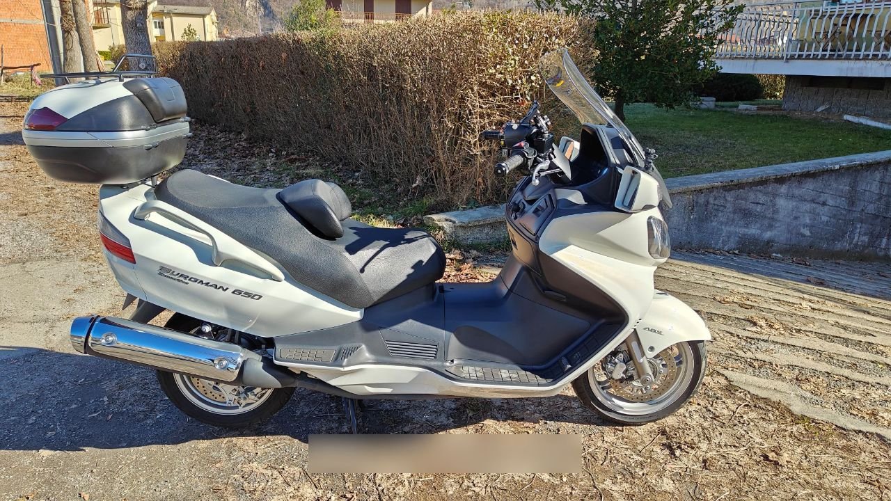 Suzuki Burgman - Photo 4