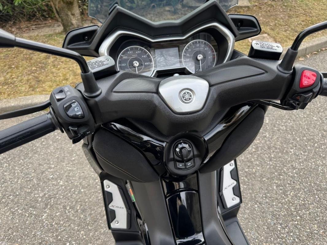Yamaha X Max - Photo 4