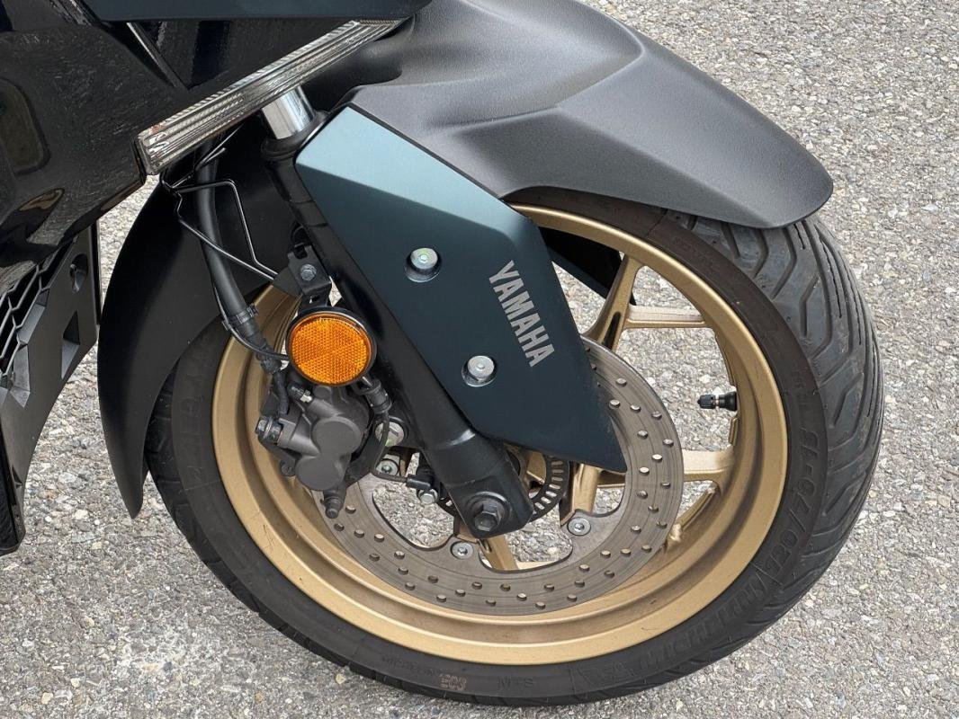 Yamaha X Max - Photo 5
