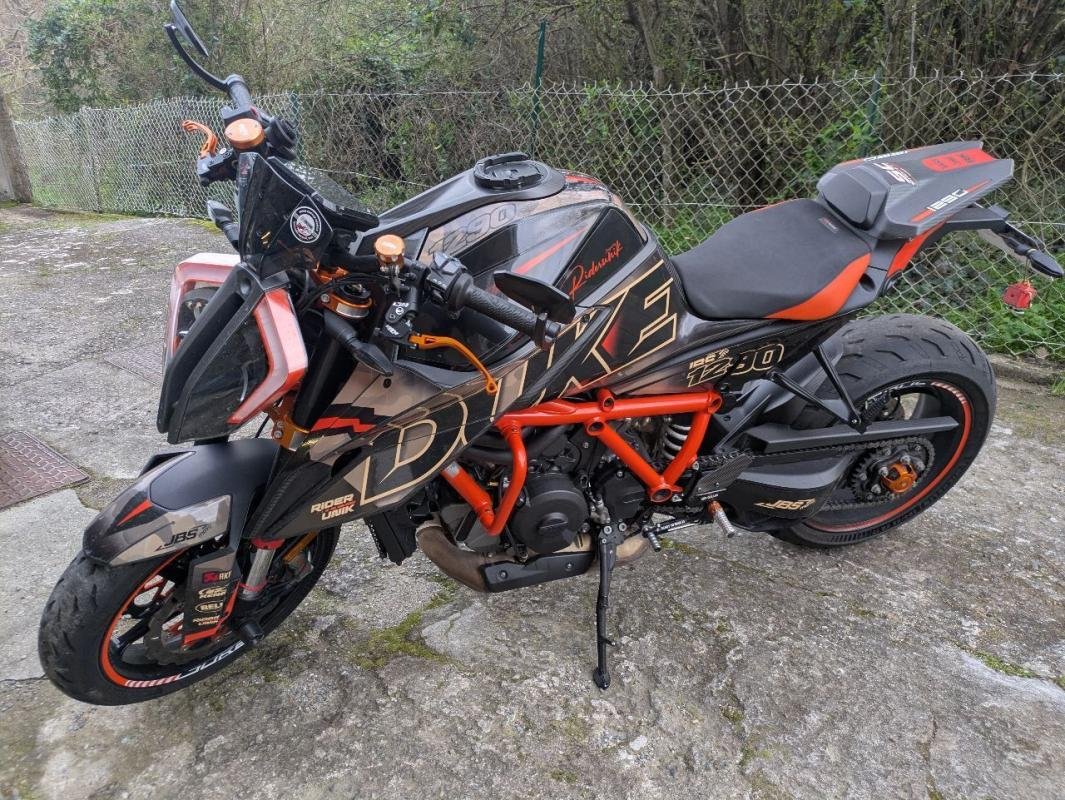 KTM Super Duke