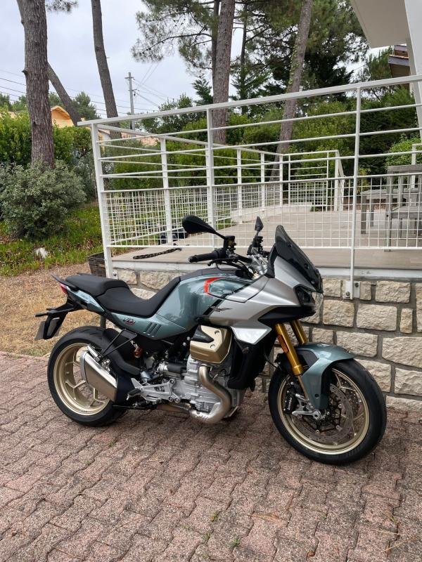 Moto Guzzi Moto Guzzi V100 - Photo 1