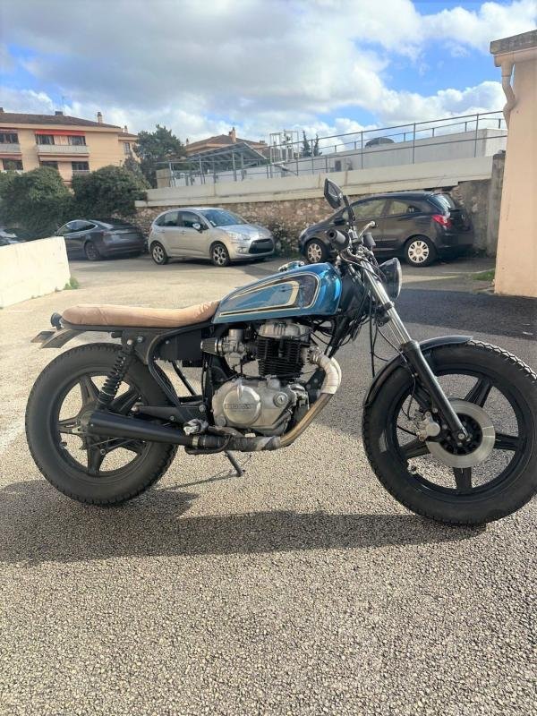 Honda CB - Photo 3