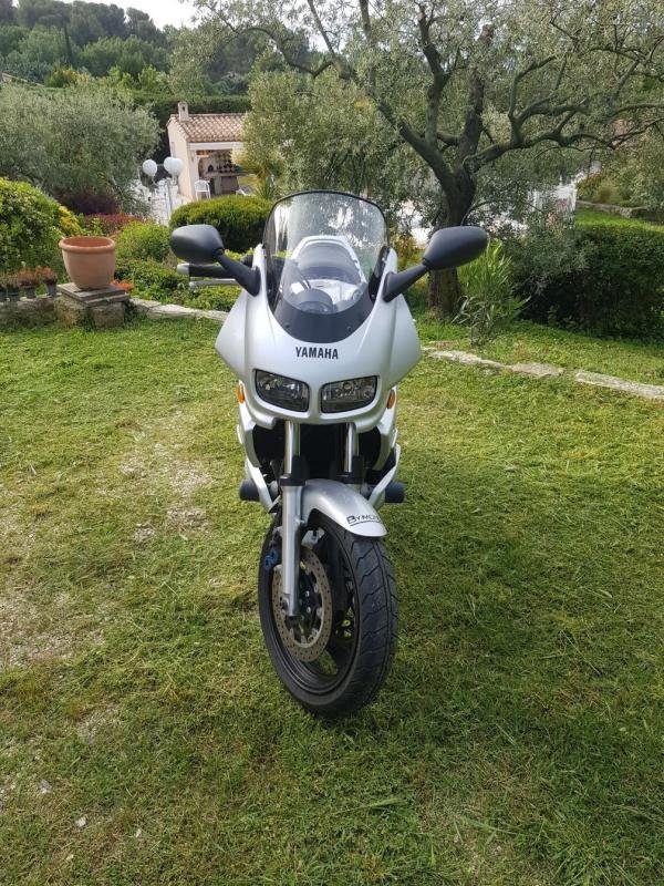 Yamaha Yamaha FAZER 600 - Photo 4