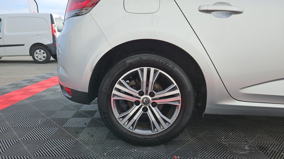 Renault Mégane - Photo 8