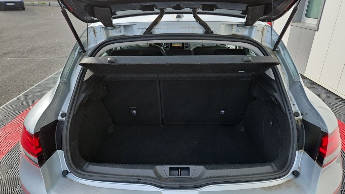 Renault Mégane - Photo 9