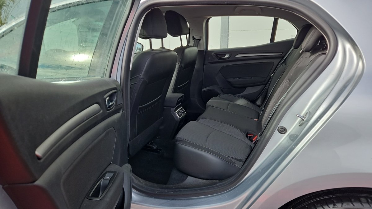 Renault Mégane - Photo 10