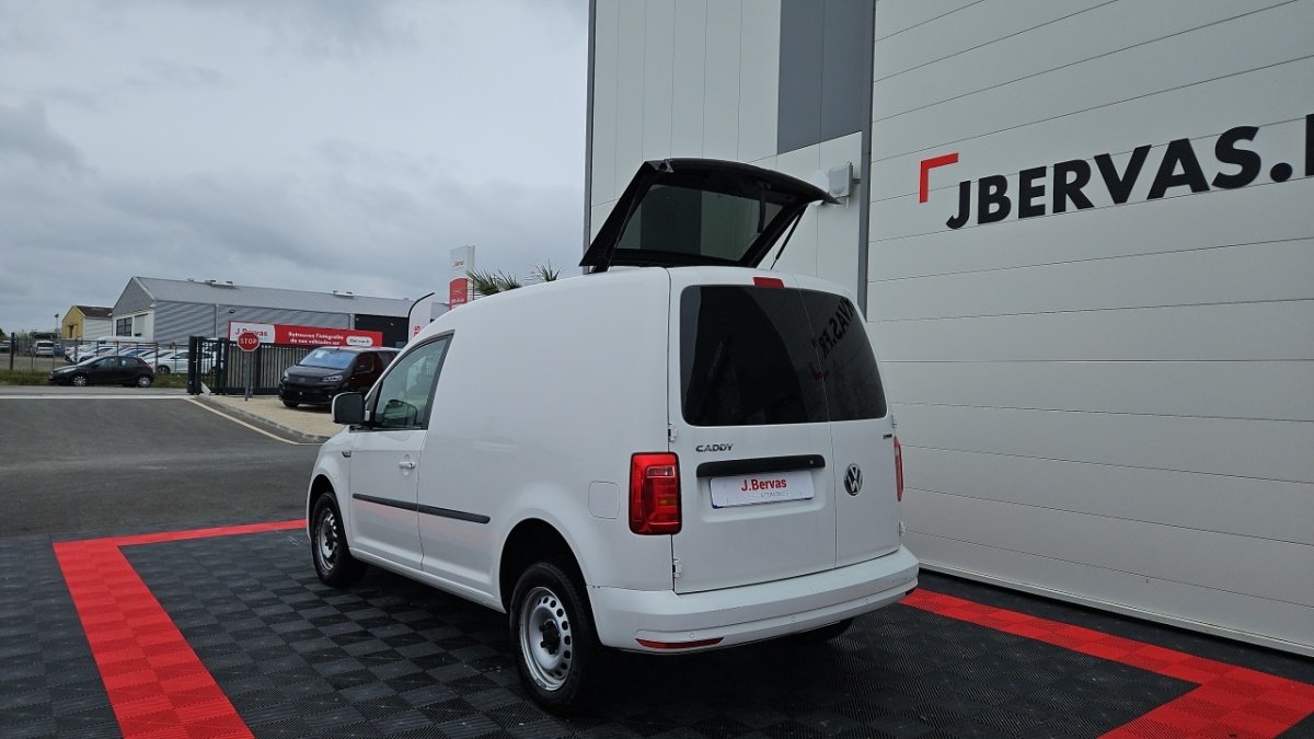 Volkswagen Caddy Van - Photo 3