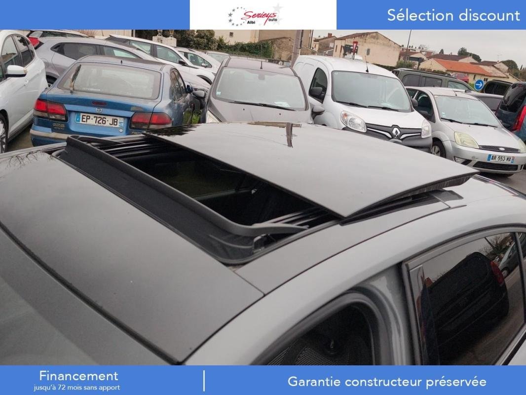 Peugeot 308 - Photo 2
