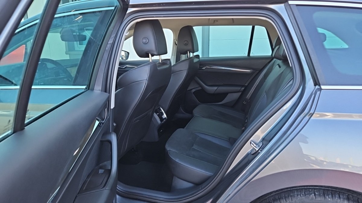 Skoda Octavia - Photo 10