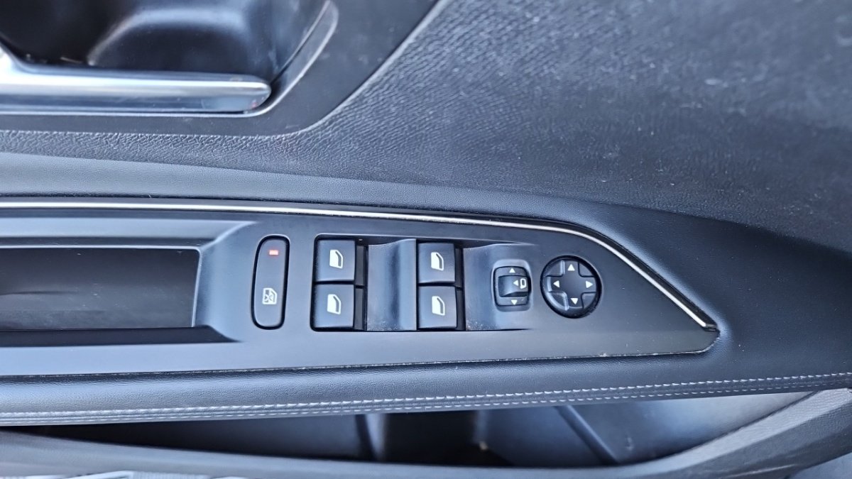 Peugeot 5008 - Photo 27