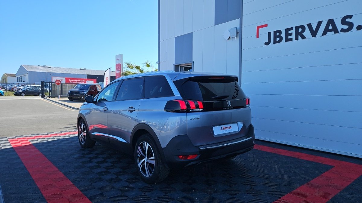 Peugeot 5008 - Photo 3