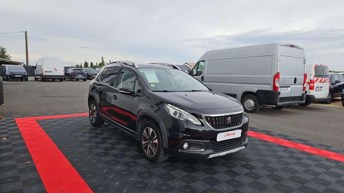 Peugeot 2008 - Photo 6