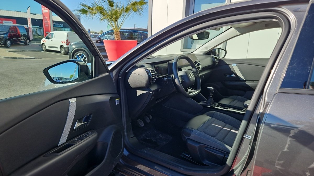Citroën C4 - Photo 12