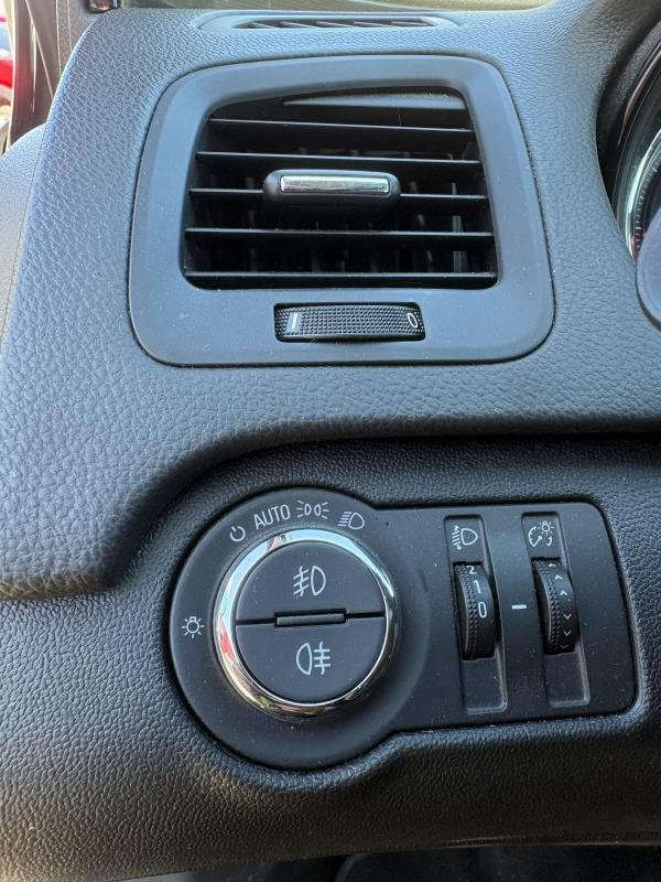 Opel Insignia - Photo 11