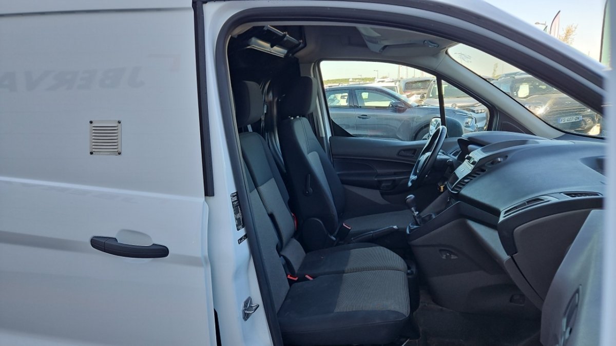 Ford Transit Connect - Photo 11